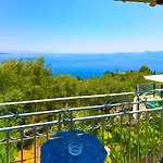 Old Stone House Villa Nisaki (Corfu)