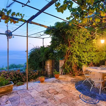 Old Stone House Nisaki (Corfu)