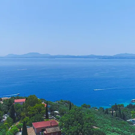 别墅 Old Stone House