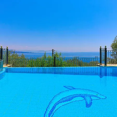 Old Stone House * Nisaki (Corfu)