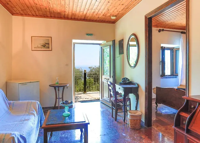 Old Stone House Villa *